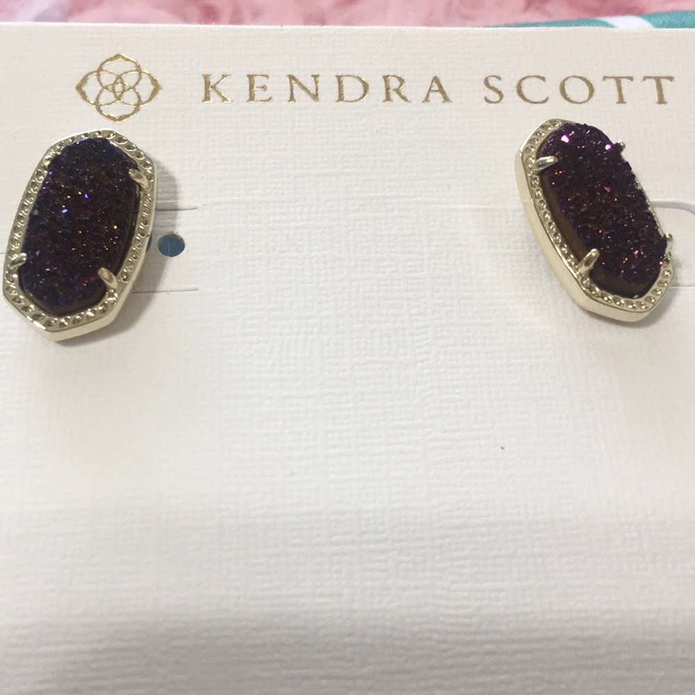 Kendra Scott Ellie Gold Stud Earrings, Dark Drusy. - Picture 3 of 4